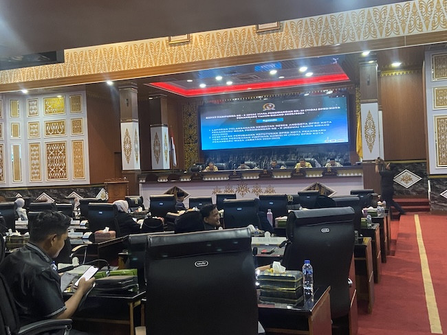 AKD DPRD Pekanbaru Berganti, Jepta Sitohang Ketua Komisi III Gantikan Niar Erawati